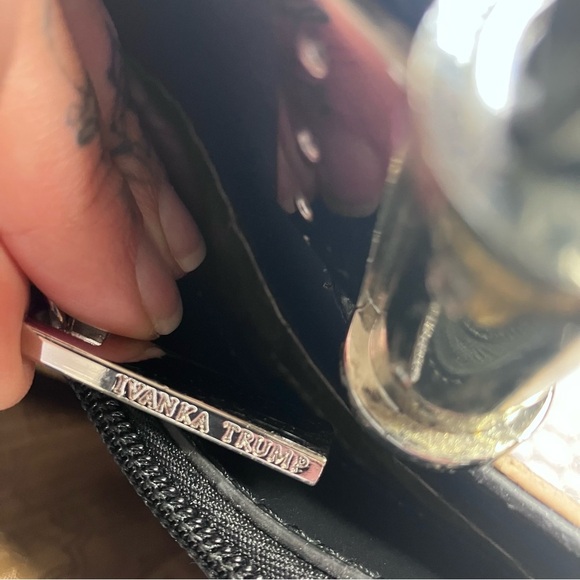 Ivanka Trump Black and Cream Structured Monogram Bag - Picture 11 of 16